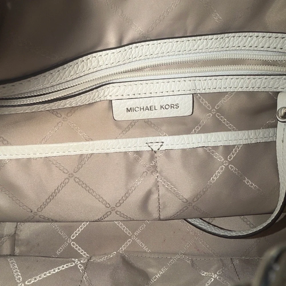 Michael Kors Alanis Small Pebbled Leather Bucket Bag